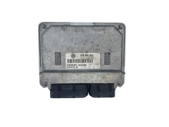 Ohjausyksikkö 03E906033 5WP40163 05 VW Siemens 61104