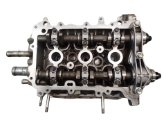 Sylinterikansi Toyota Aygo 1KR 1611541580 1.0 12v C1 107