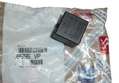 Rele Uusi Alkuperäinen Citroen Peugeot 40 A 6555VP