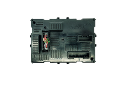 Ohjausyksikkö BCM L2CR 8201054119 1975467 1 Renault 31420