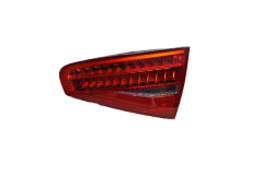 Valaisin Taka Oikea 8K5945094AC 99451823002 Audi A4 DPA