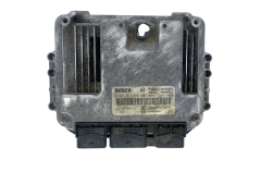 Ohjausyksikkö 0281011646 8200305678 8200355802 Renault Bosch 49032