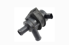 Vesipumppu 06H965561 99651618001 Audi Vika