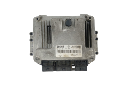 Ohjausyksikkö 0281011776 8200391966 8200386508 Renault Bosch 45138