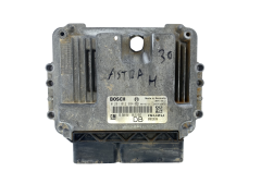 Ohjausyksikkö Opel 55560810 0281012694 8980135190 Bosch GM 52019