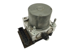 Abs-pumppu Opel Corsa C 13182319 0265800443 0265231583 Bosch 63493