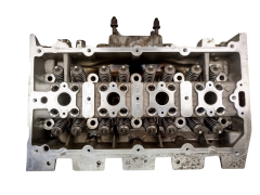 Sylinterikansi VWAG 04E103404M 1.4 TSI CPT