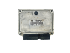 Ohjausyksikkö VW 045906019BN 0281011721 Bosch 45560