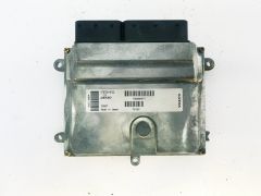Moottorin Ohjausyksikkö Volvo 079700-9132 P30650677 Denso 32203