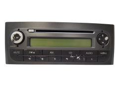 Radio-CD-soitin Fiat Grande Punto 735429579 7646328316 SB05