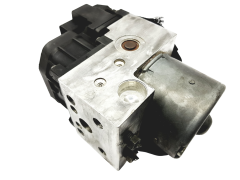 Abs-pumppu Toyota Corolla 44510-02050 0273004571 Bosch 46787