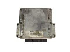 Ohjausyksikkö 0281010819 8200039569 8200166362 Renault Bosch 18052