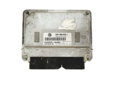 Ohjausyksikkö 03E906033L 5WP40194 05 VW Siemens 27976