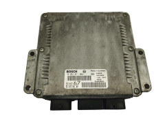 Ohjausyksikkö 0281011084 9640938680 9647693180 PSA Bosch 68474