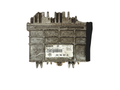 Ohjausyksikkö 030906027AA 0261204617 VW Bosch 24726