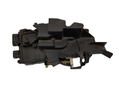 Oven lukitusmekanismi Vasen Etu 9135E6 Peugeot 605 Rockwell