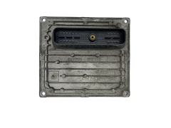 Ohjausyksikkö 2U7A-12A650-TG S120977010D 5CPF Ford Siemens 53113
