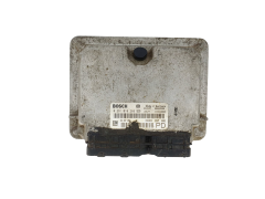 Ohjausyksikkö Opel 24417169 0281010268 Bosch GM 42396