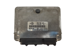 Ohjausyksikkö 038906018J 0281001613 VW Bosch 3019