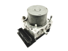 Abs-pumppu Renault Modus 8200129951 0265231359 Bosch 46420