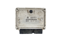 Ohjausyksikkö 038906012EM 0281010690 Seat Bosch 44866
