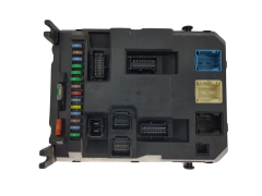 Ohjausyksikkö BSIEV-X03-00 9664983280 PSA Valeo 1730