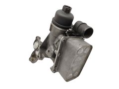 Öljynsuodattimen Kotelo 8200781898 2.0 DCI Renault Nissan Purflux