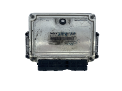 Ohjausyksikkö 0281010442 8200199726 8200049306 Renault Bosch 52058