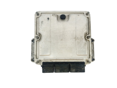 Ohjausyksikkö 0281010819 8200039569 8200166362 Fiat Renault Bosch 38140