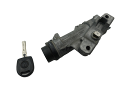 Virtalukko VW Passat Polo 4B0905851G 4B0905849 1382