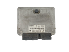 Ohjausyksikkö 90589736LS 0281001670 Opel Bosch 45728