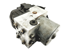 Abs-pumppu Volvo V40 S40 30857585 0273004224 Bosch 34635