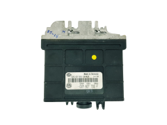 Ohjausyksikkö 01M927733F 5DG007651-06 VW Hella