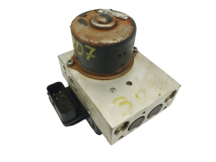 Abs-pumppu BMW 3 E46 3451 6751767 3451 6751768 Ate 63755