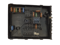 Ohjausyksikkö 1K0937125A 0-1718130-1 VW Seat Audi Tyco 1538