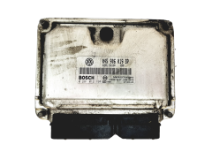 Ohjausyksikkö 045906019BP 0281012194 VW Bosch 30189