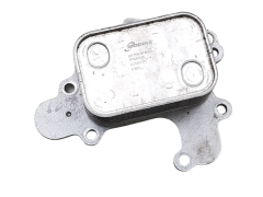 Öljynjäähdytin Citroen Peugeot 9815697880 1.2 THP