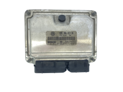 Ohjausyksikkö 038906019DQ 0281010891 VW Seat Bosch 63533