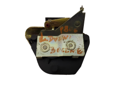 Oven lukitusmekanismi Vasen Keski 913763 Citroen Evasion Jumpy Peugeot 806 Expert