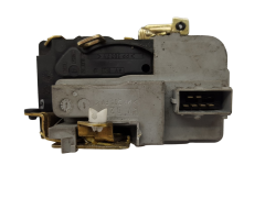 Oven lukitusmekanismi Oikea Etu 9136J1 Peugeot 306 Valeo 10701