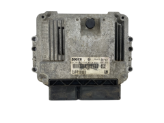 Ohjausyksikkö 55198922 0281012549 GM Opel Bosch 52859