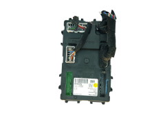 Ohjausyksikön moduuli BCM 284B1JY00A S122736008I Renault 31684