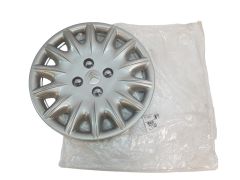 Pölykapselit Citroen C5 16" 9636095080 5416E3 5416.E3 Uusi Alkuperäinen Pölykapselit Citroen C5 16" 9636095080 5416E3 5416.E3 Uusi Alkuperäinen