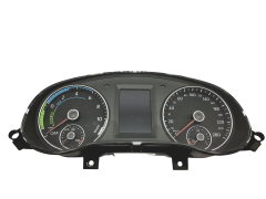Nopeusmittari VW Jetta Hybrid 5C6920970D VDO
