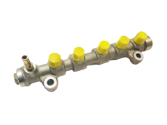 Polttoaineruisku 8200378703 0445214079 2.2 2.5 DCI Renault