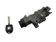 Virtalukko VW Polo 4B0905851F 4B0905849 HF2