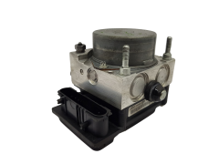 Abs-pumppu Dacia Logan 8200547182 0265231851 0265800584 5500