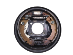 Jarrulevyn suojuslevy Szczęk Oikea Taka 440008576R Renault Clio 5 Sandero 3