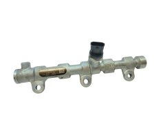 Polttoaineruisku 175215697R 0445214258 Master 3 Movano 2.3dCi