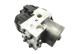 Abs-pumppu Fiat Seicento 46556475 0265216710 Bosch 39156